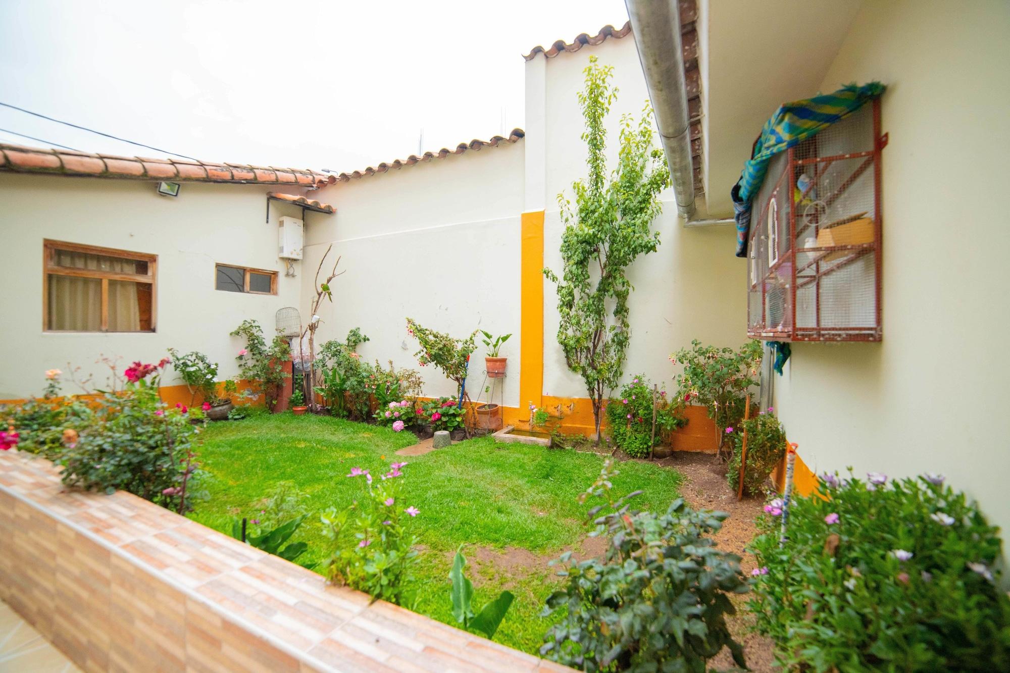 Sonnenthal Bed & Breakfast Cuzco Exterior photo