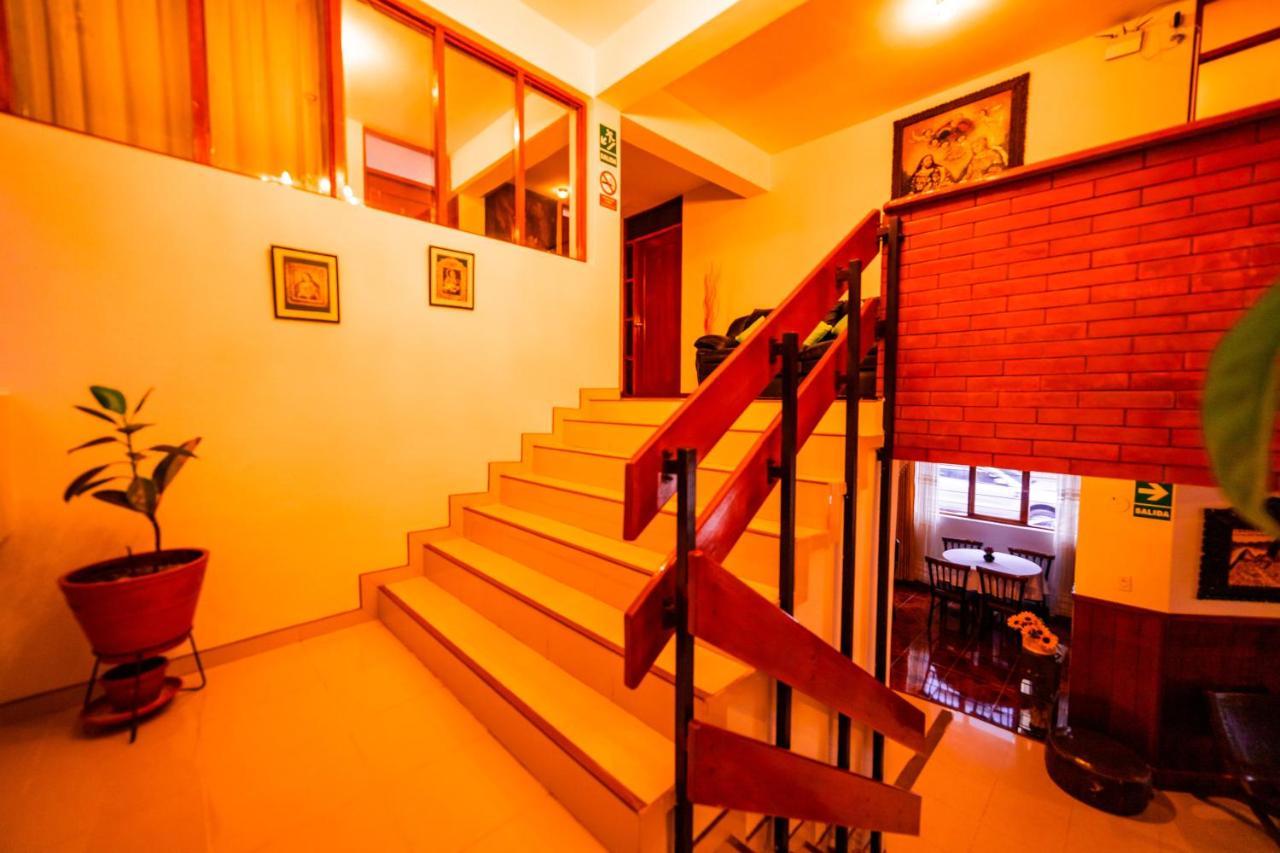 Sonnenthal Bed & Breakfast Cuzco Exterior photo