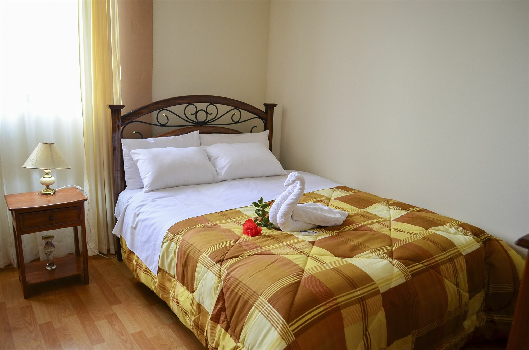 Sonnenthal Bed & Breakfast Cuzco Exterior photo