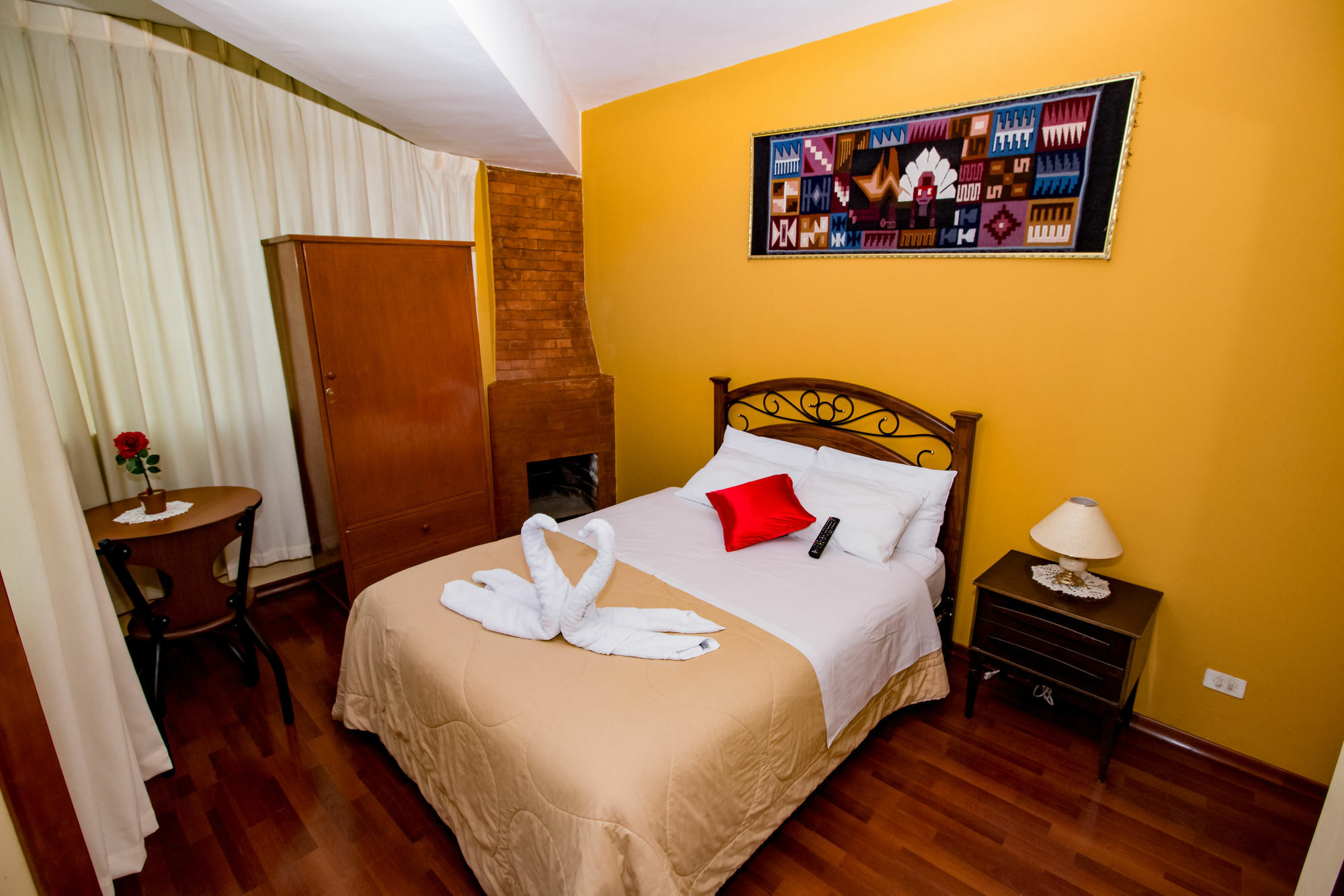 Sonnenthal Bed & Breakfast Cuzco Exterior photo